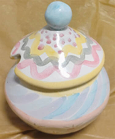 Stoke Gabriel Sugar Bowl & Lid