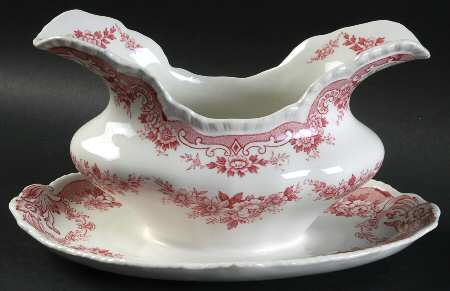 Bombay Red (Scalloped) Gravy Boat with Attached Underplate