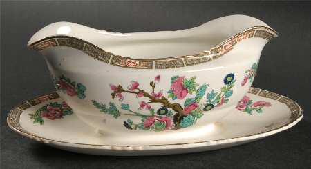 Indian Tree (Gold Trim, Semiscalloped) Gravy Boat with Attached Underplate