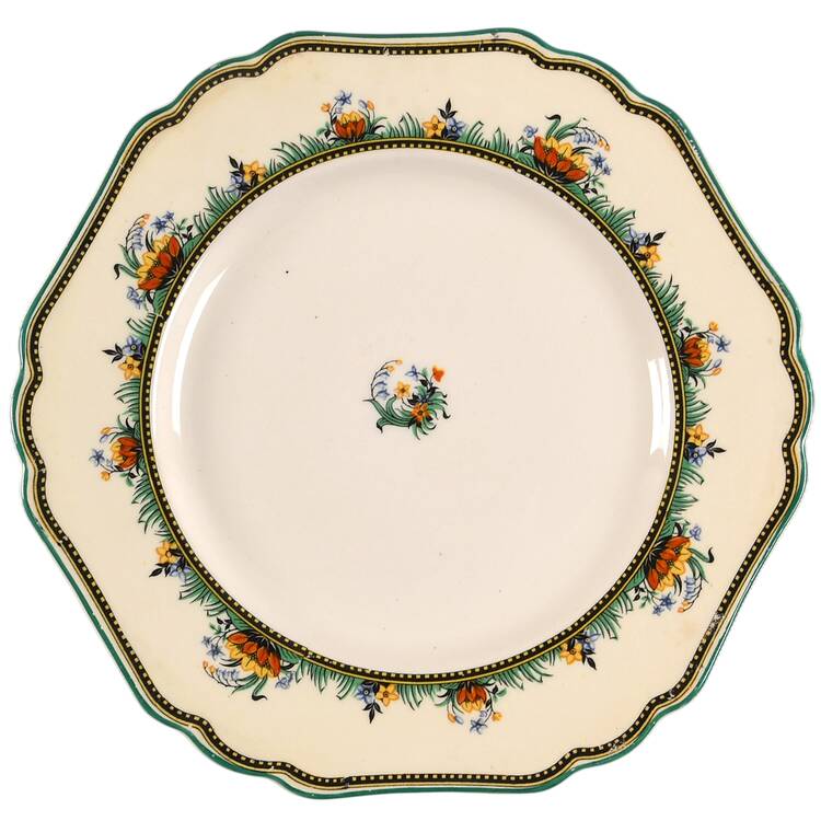 Lily Salad Plate