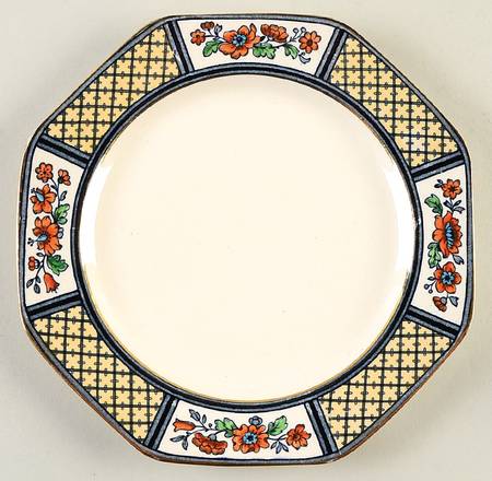 Lowestoft Luncheon Plate by John Maddock & Sons