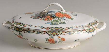 MAD2 Oval Covered Vegetable by John Maddock & Sons
