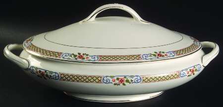 MAD21 Oval Covered Vegetable