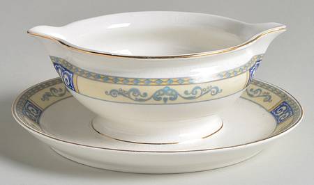 MAD31 Gravy Boat with Attached Underplate by John Maddock & Sons