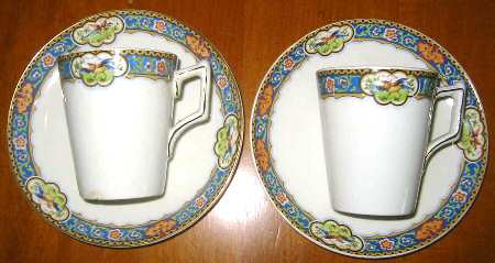MAD34 Flat Cup & Saucer Set