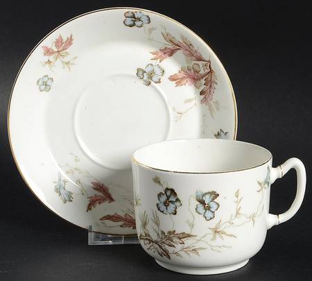 Pansy Flat Cup & Saucer Set