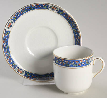 MAD8 Flat Demitasse Cup & Saucer Set