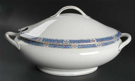 MAD8 Tureen &  Lid