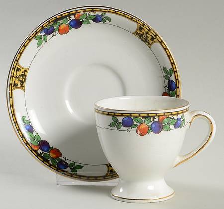 Manchester Footed Cup & Saucer Set