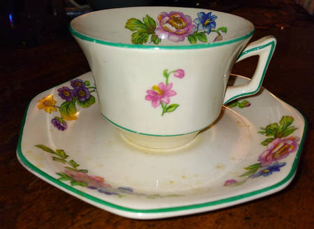 Mayfair Flat Cup & Saucer Set
