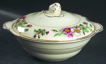 Montana Round Covered Vegetable