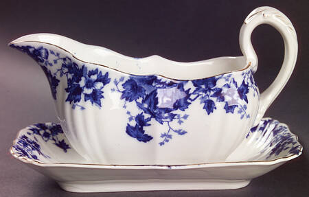Oakland Blue (Scalloped, Gold Trim) Gravy Boat & Underplate/Relish