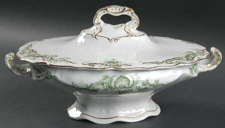 Rhine Oval Covered Vegetable