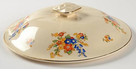 Royal Cameronian Lid for Round Vegetable