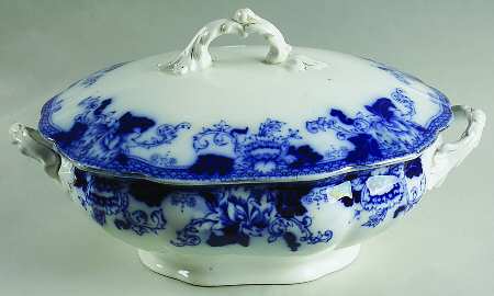 Roseville (Flow Blue) Oval Covered Vegetable