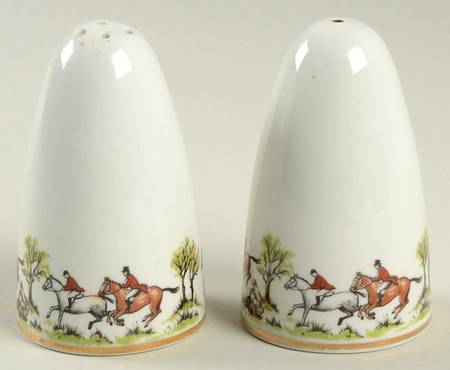 Tally Ho Salt & Pepper Set