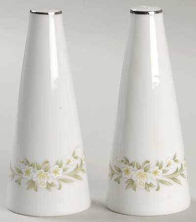 Greenbrier Salt & Pepper Set