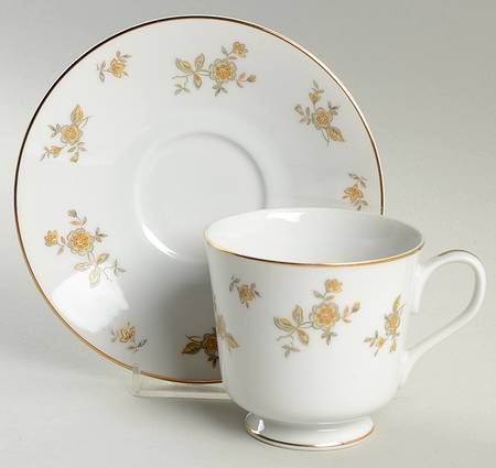 Hanover Footed Cup & Saucer Set