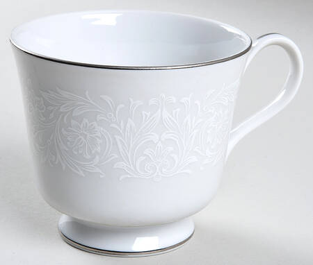 Plymouth Footed Cup