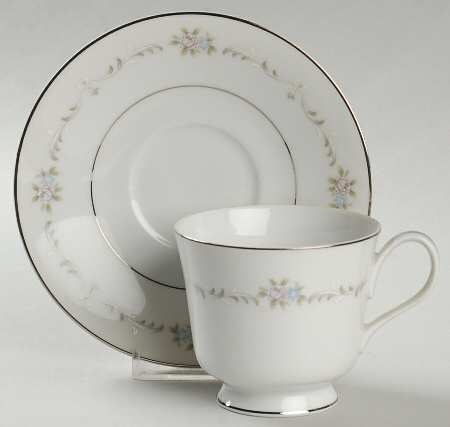 Winslow Footed Cup & Saucer Set
