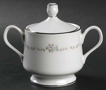 Winslow Sugar Bowl & Lid