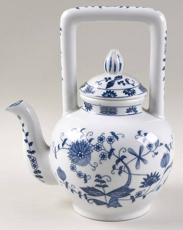Blue Onion Small Teapot & Lid