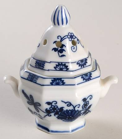 Blue Onion Potpourri Jar & Lid