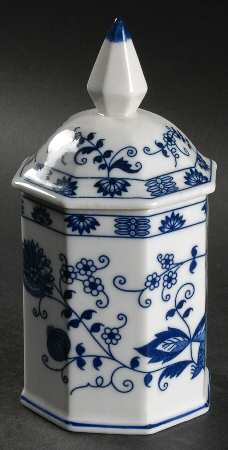Blue Onion Medium Ginger Jar & Lid