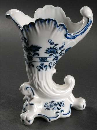 Blue Onion 6" Vase