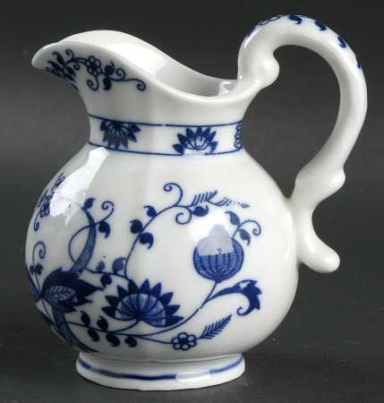 Blue Onion Creamer