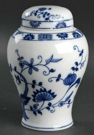 Blue Onion Small Ginger Jar & Lid
