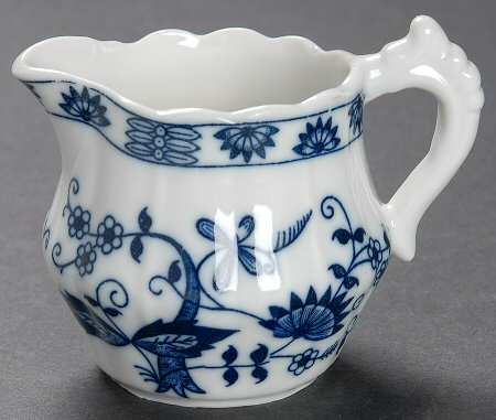 Blue Onion Mini Creamer