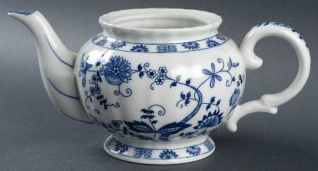 Blue Onion Teapot No Lid