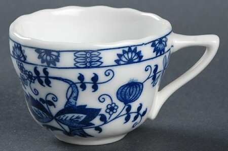 Blue Onion Flat Demitasse Cup