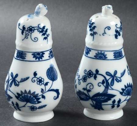 Blue Onion Salt & Pepper Set