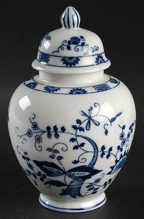 Blue Onion Ginger Jar & Lid