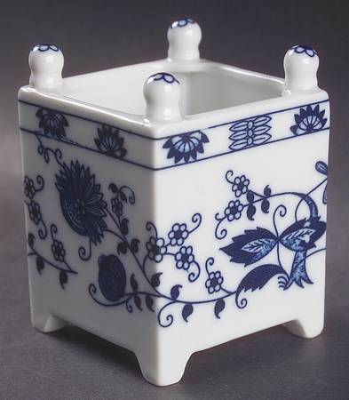 Blue Onion Square Planter
