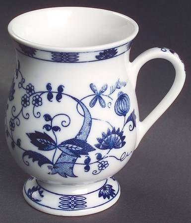 Blue Onion Footed Mug
