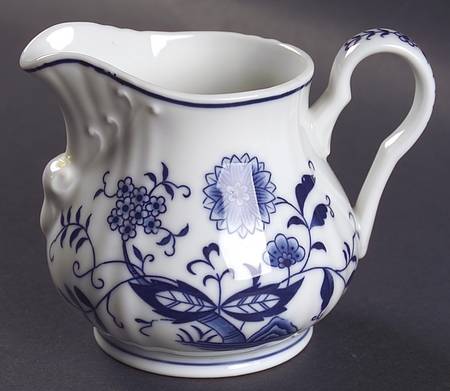 Blue Onion Creamer