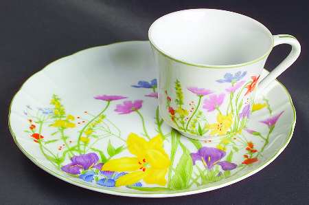 Day Lily Snack Plate & Cup Set