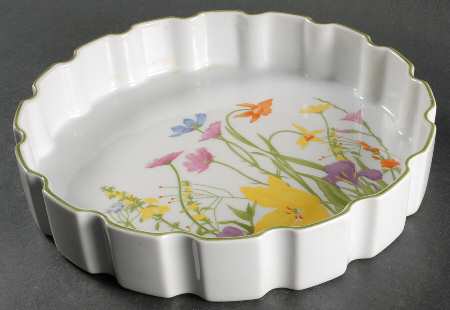 Day Lily 9" Quiche by Seymour Mann
