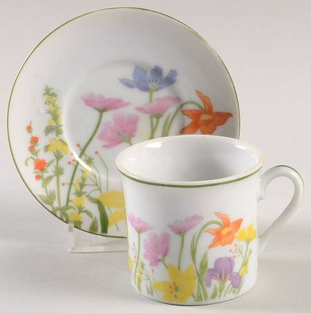 Day Lily Flat Demitasse Cup & Saucer Set