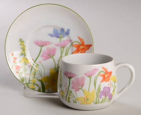 Day Lily Flat Demitasse Cup & Saucer Set