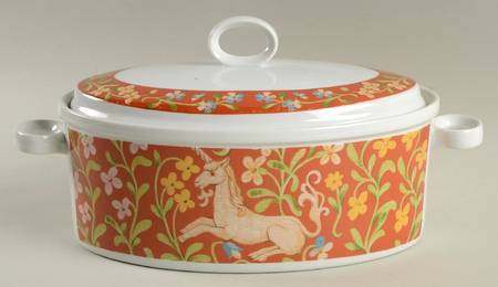 Flemish Tapestry 2 Quart Oval Covered Casserole