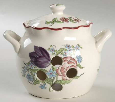 French Bouquet Potpourri Jar & Lid