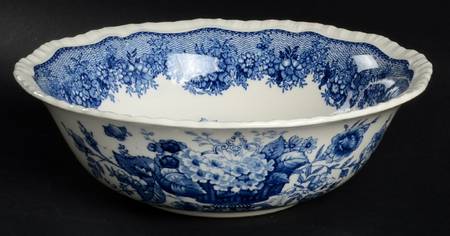 Ascot Blue 9" Round Vegetable Bowl