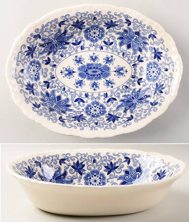 Bow Bells Blue 9" Oval Vegetable Bowl