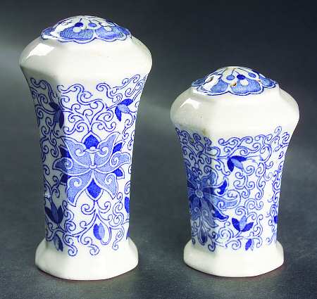 Bow Bells Blue Salt & Pepper Set