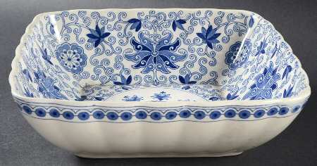 Bow Bells Blue 9" Square Vegetable Bowl