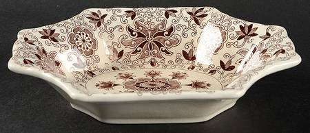 Bow Bells Brown Medium Sweet Meat Dish